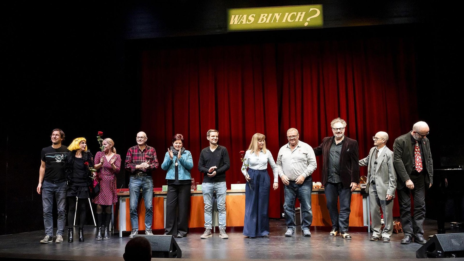 Ein-Olympiasieger-und-ein-Eselsbr-ckenbauer-im-Schiller-Theater-Rudolstadt