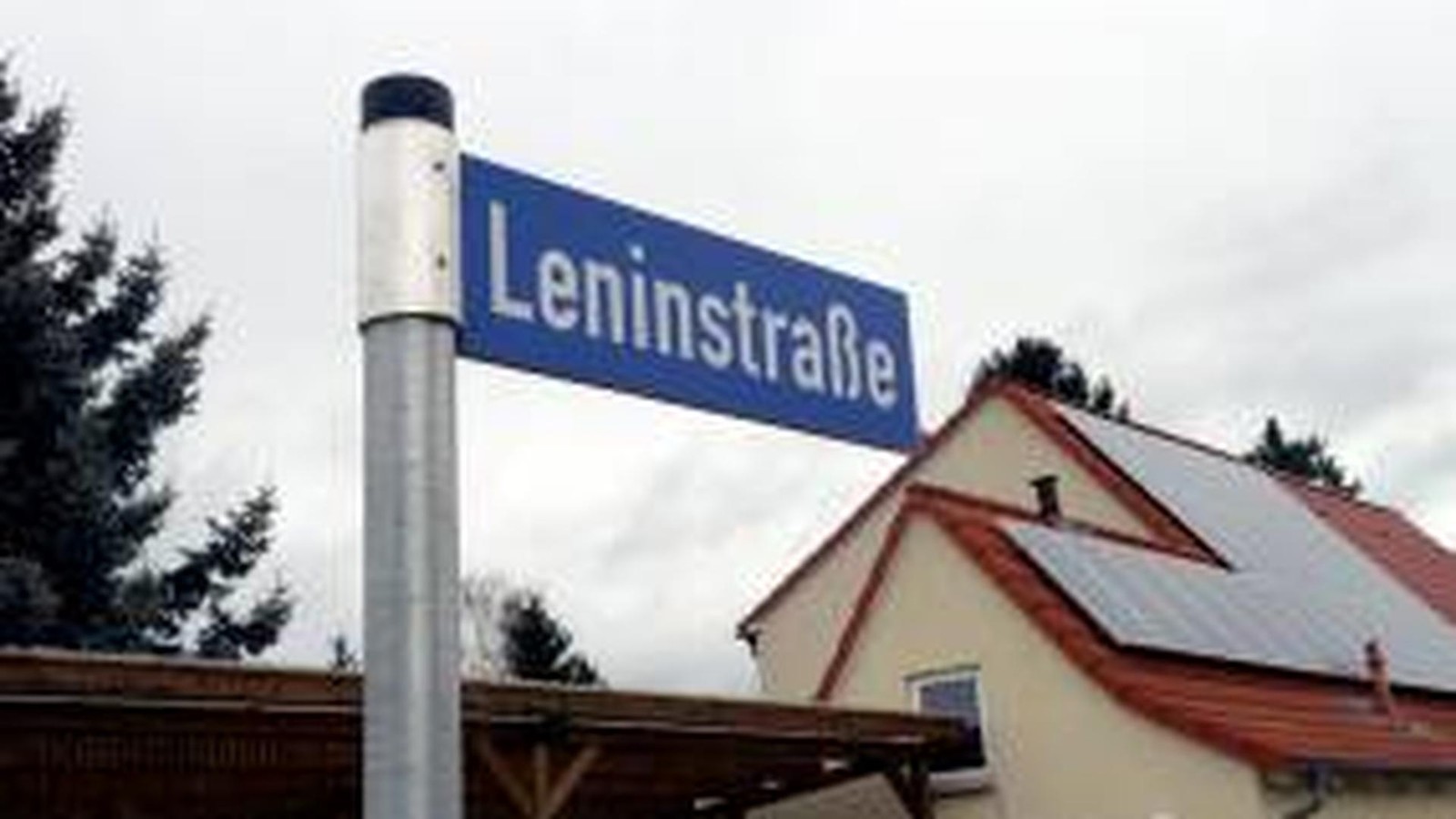 Warum-manche-Stra-ennamen-in-Th-ringen-f-r-viele-SED-Opfer-ein-Graus-sind