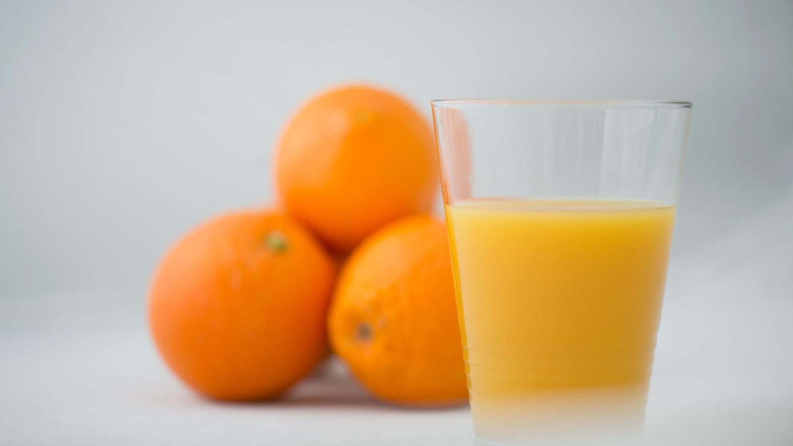 Ist-Orangensaft-gesund-Das-h-ngt-von-Ihrer-Figur-ab