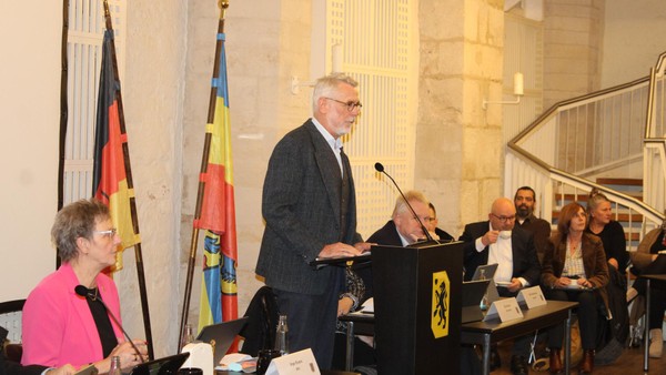 Kreistag gewährt der Gifhorner „Schule der Zukunft“ ein Jahr Galgenfrist