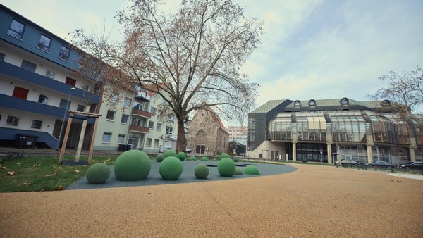 Braunschweigs erster Pocket-Park ist fertig: Wie es dort jetzt aussieht