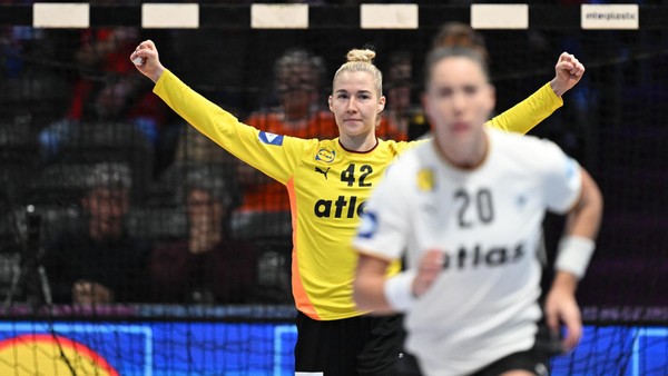 Handball-WM live: Überragender Start der DHB-Frauen! Führung gegen Frankreich