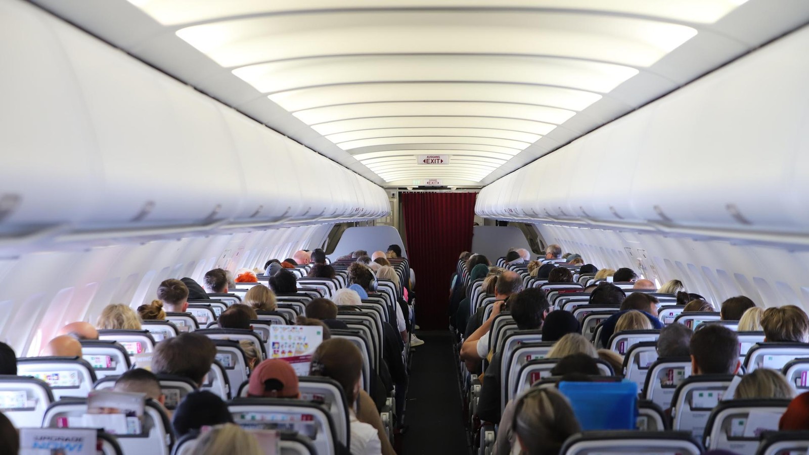 Unsichtbare-Gefahr-im-Flugzeug-Studie-offenbart-Partikelbelastung