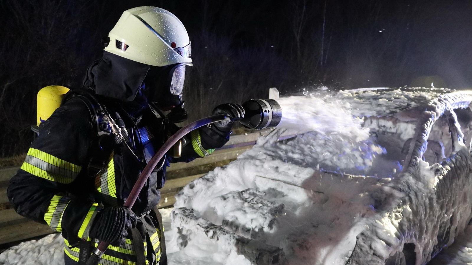 Das-war-die-Woche-im-Eichsfeld-Brennende-Autos-neue-Lokale-und-Millioneninvestitionen