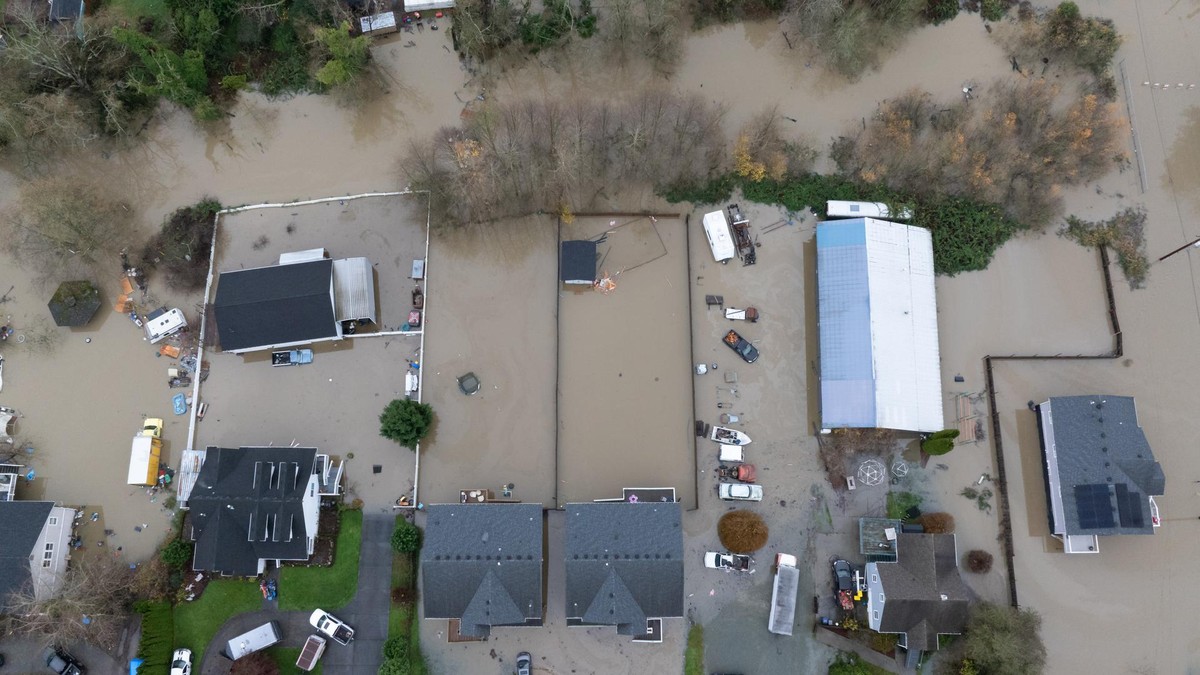 Sintflutartiger Regen hat zu Überschwemmungen in Nordamerika geführt. 