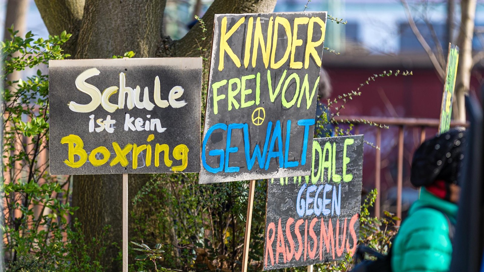 Gewalt-an-Cottbuser-Grundschule-B-rgermeister-erw-gt-drastische-Ma-nahme