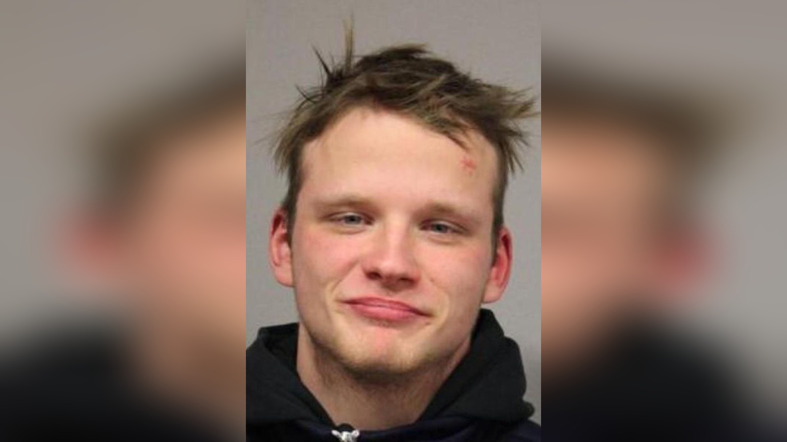 Junger-Mann-sticht-in-Bergkamen-auf-Frau-und-Kinder-ein-T-ter-auf-der-Flucht