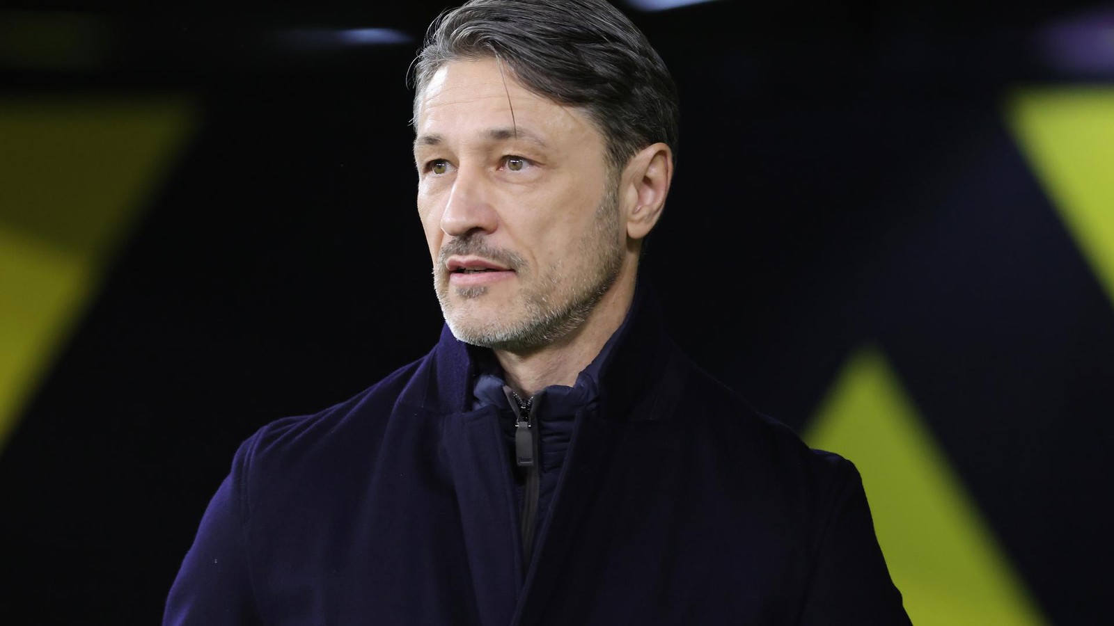 Live-Borussia-Dortmund-zu-Gast-beim-heimstarken-SC-Freiburg