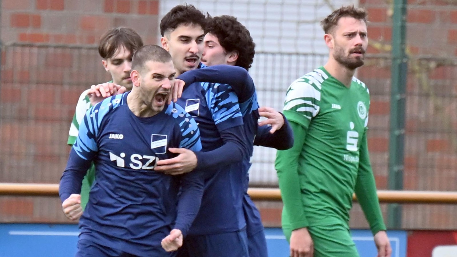 Diese-Spieler-haben-sich-beim-SV-Scherpenberg-nach-vorn-entwickelt