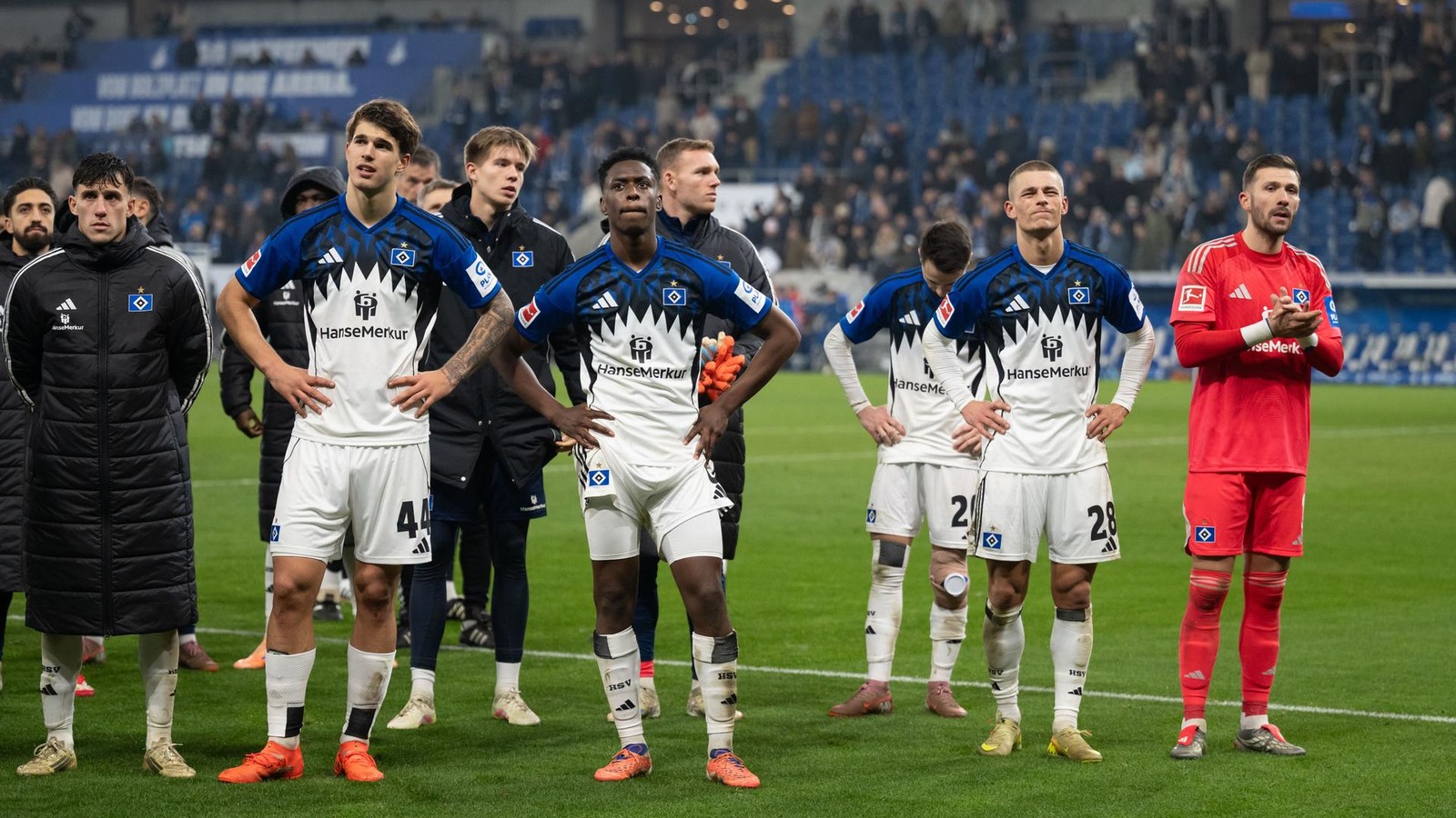 HSV-geht-1-4-baden-aber-die-Fans-zeigen-beeindruckende-Reaktion
