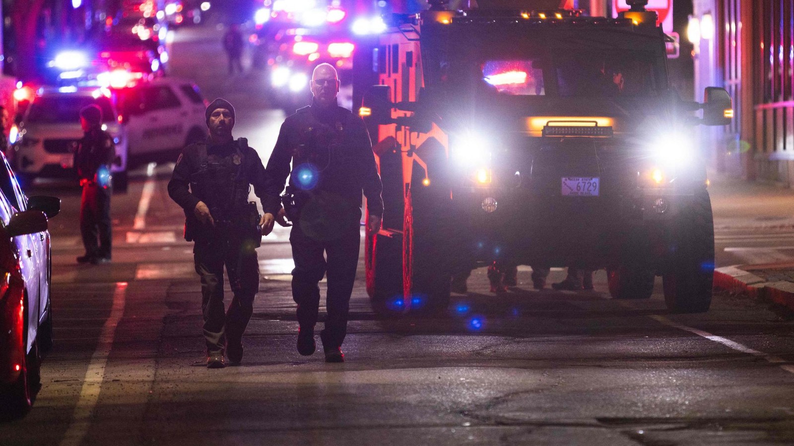 T-dliche-Sch-sse-an-Elite-Universit-t-in-den-USA-T-ter-fl-chtig