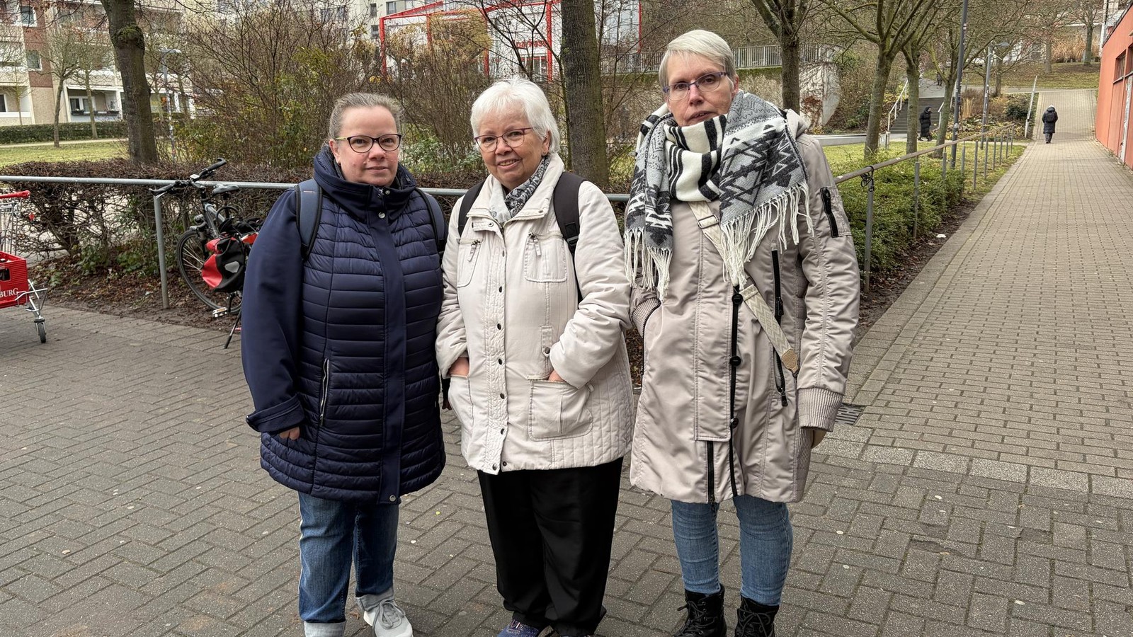 Diskussion-um-neues-B-rgerzentrum-in-Jena-Wir-kleben-uns-auf-die-Wiese-wenn-es-sein-muss-