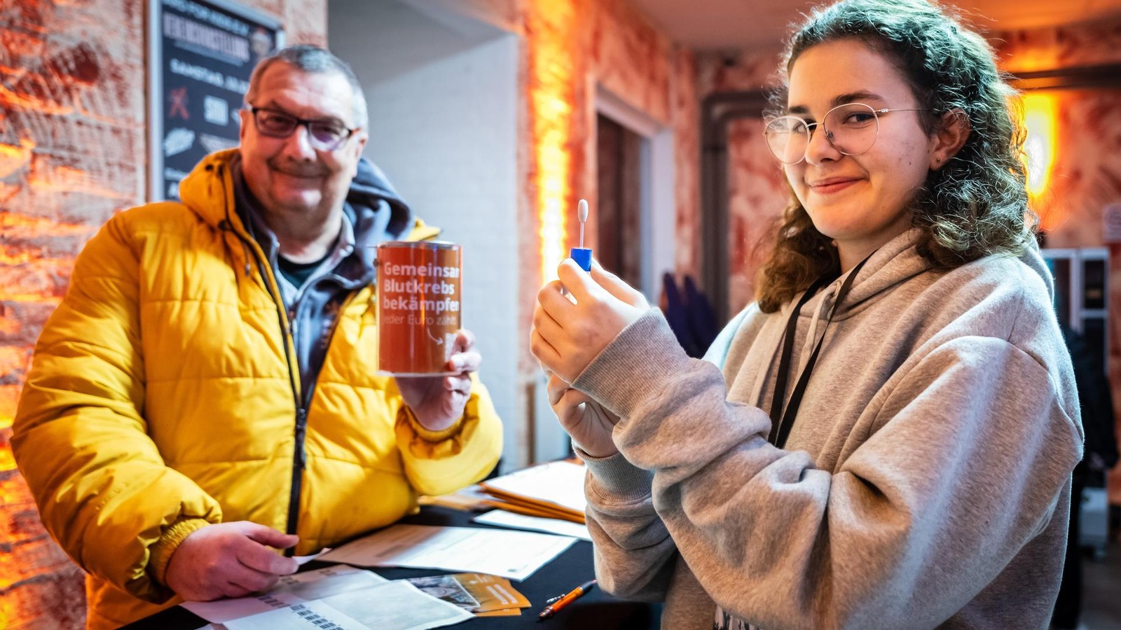Erstes-Benefizkonzert-von-Hard-for-Kids-1200-Euro-f-r-krebskranke-Kinder