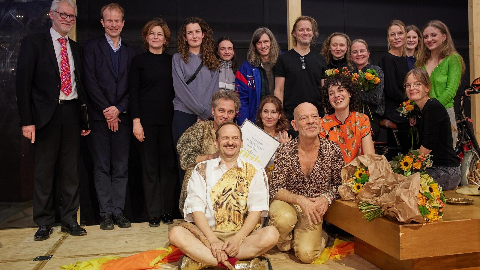 -Lieben-k-nnen-wir-wenn-wir-euch-zuh-ren-