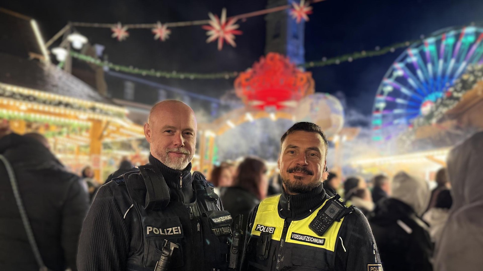 Streife-auf-dem-Weihnachtsmarkt-in-Eisenach-Polizisten-sprechen-ber-Ver-nderungen