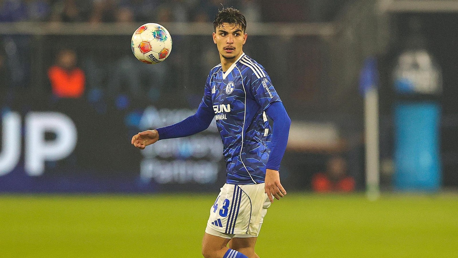 Ayhan-Abschied-Schalke-Vorstand-Baumann-mit-Transfer-Klartext