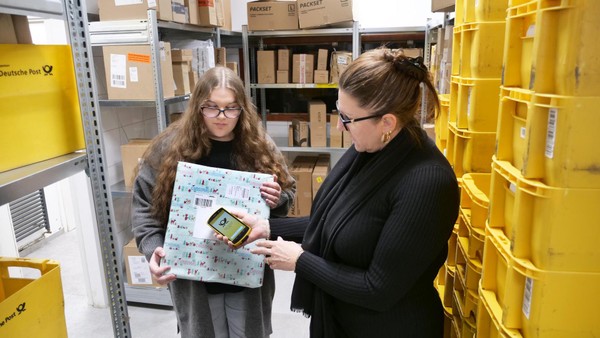 Weihnachtsstress in Braunschweiger Paketshop: Über 300 Pakete täglich im Ansturm