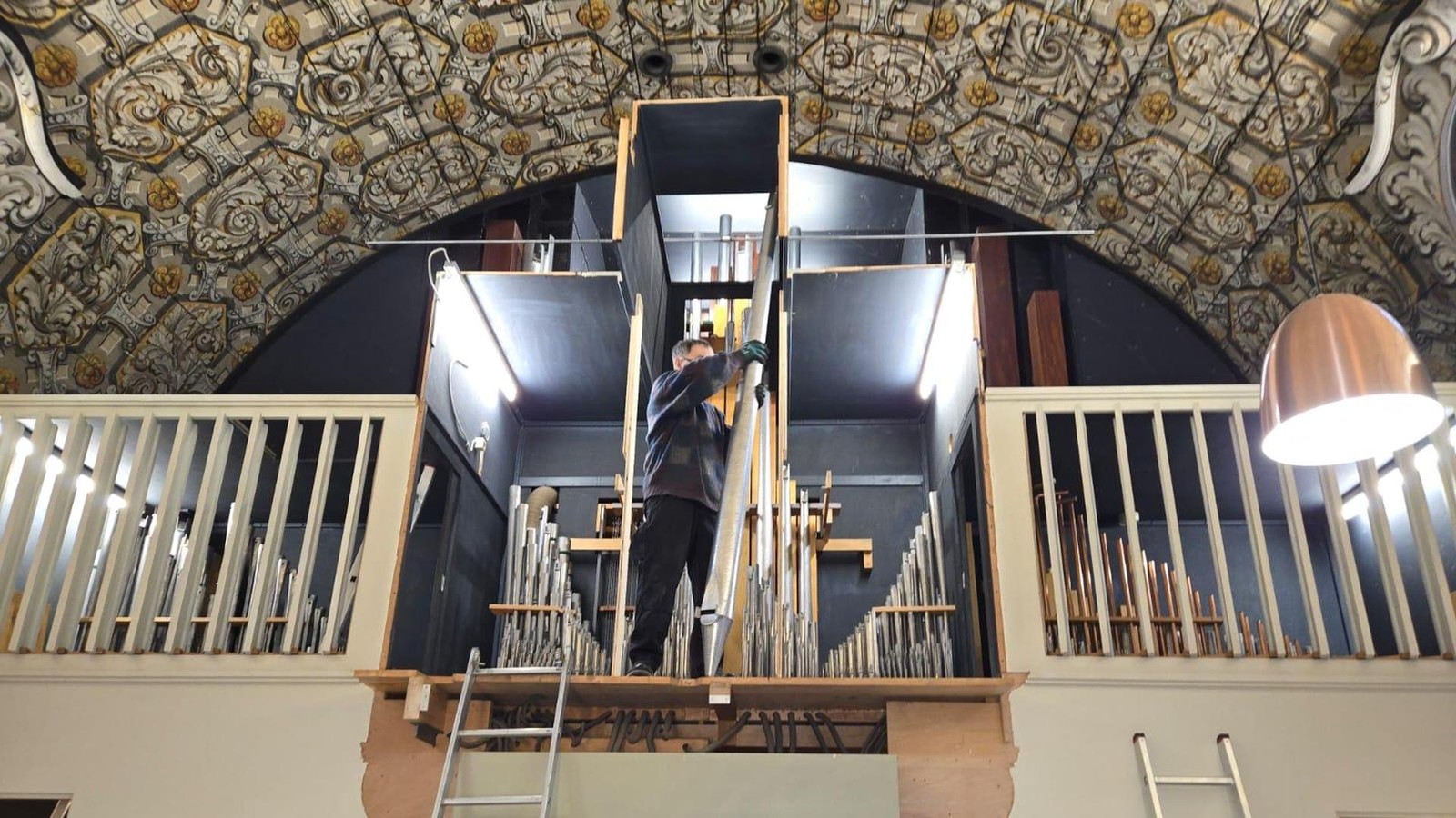 Kirche-verkauft-historische-Orgel-nach-Ungarn-zum-Schn-ppchenpreis