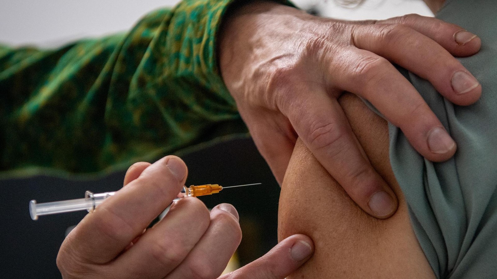 Grippe-Impfstoff-ist-knapp-was-rzte-in-Hamburg-jetzt-raten