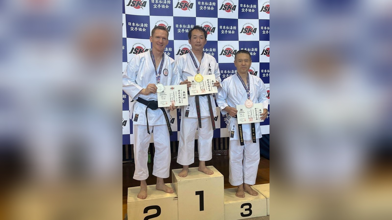 Faszination-fern-stlicher-Kampfkunst-l-ngst-nicht-mehr-nur-ein-Hobby