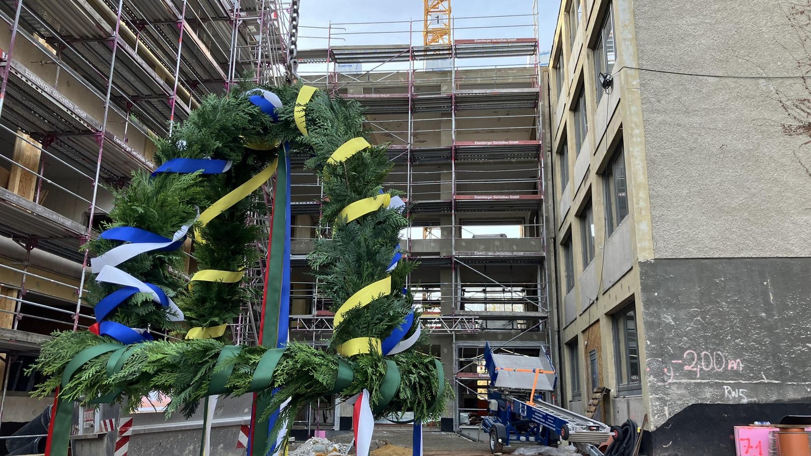 Video-Rundgang-ber-die-Baustelle-Hier-entsteht-eine-neue-Schule-in-Jena