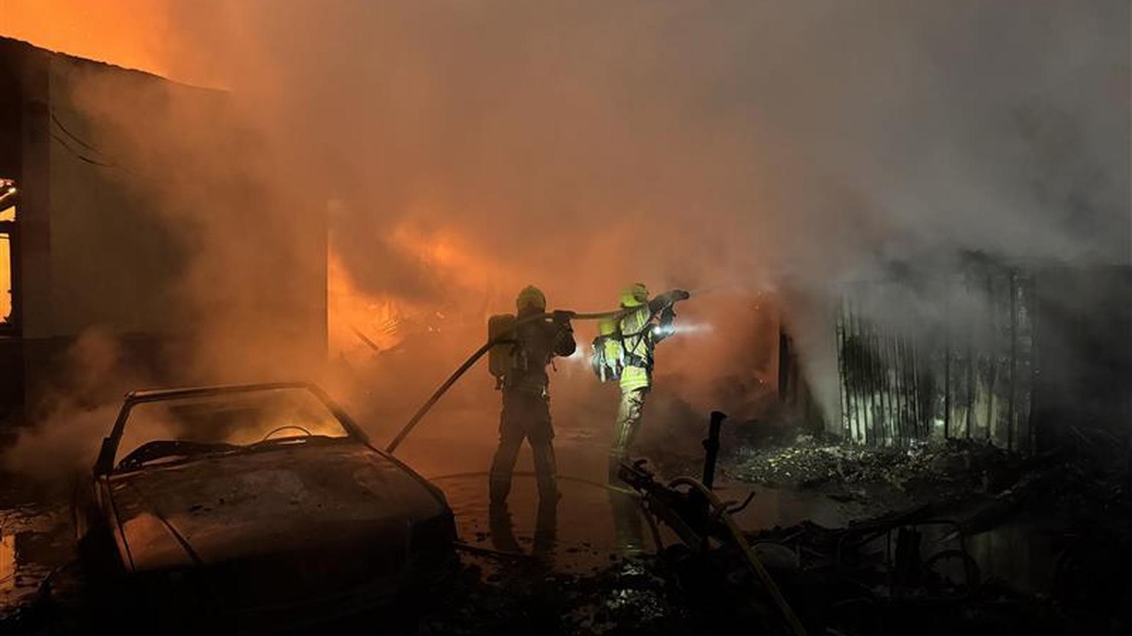 -Ich-m-chte-mich-bei-der-Feuerwehr-f-r-ihren-unerm-dlichen-Kampf-bedanken-