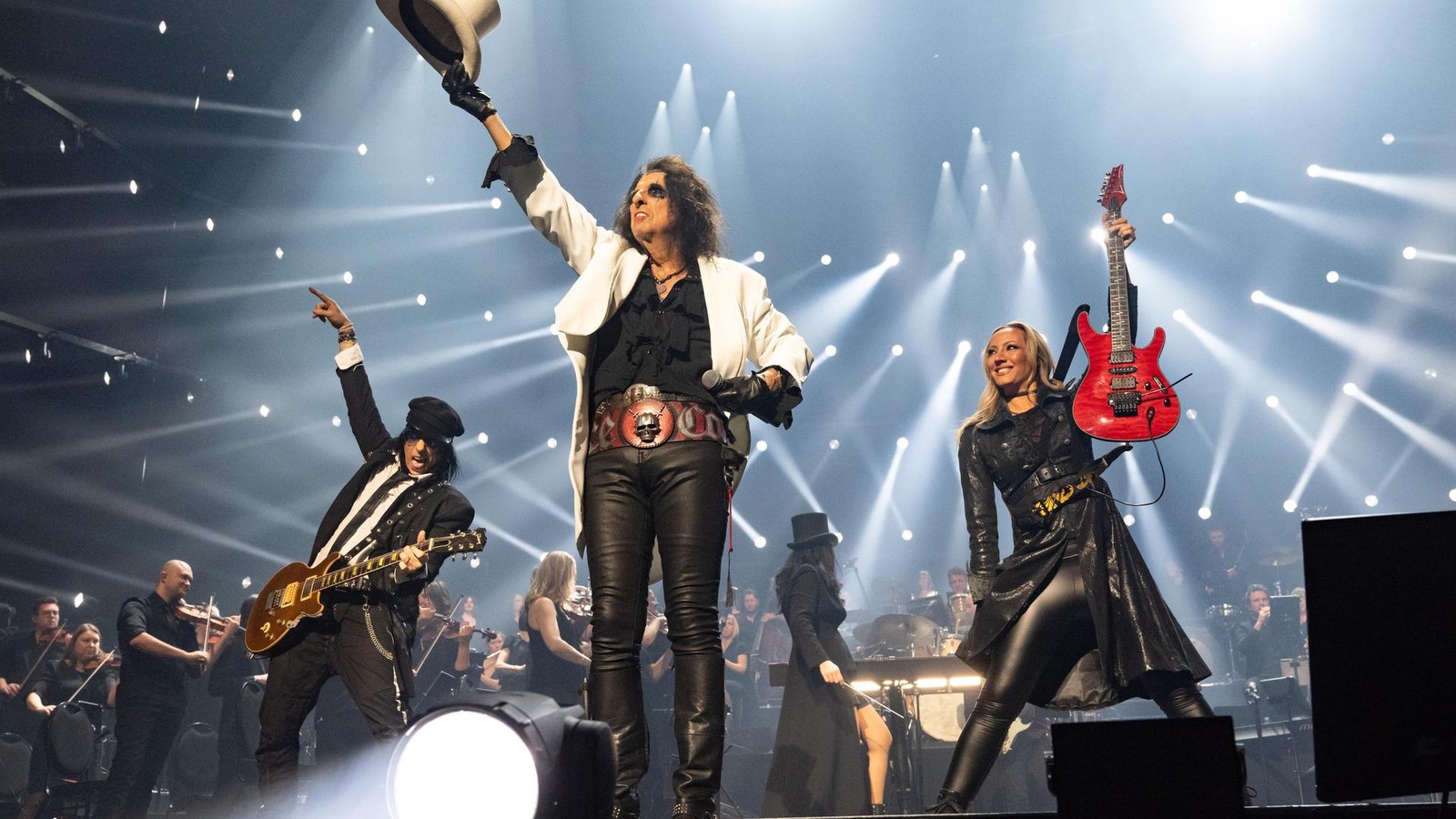 Schockrocker-und-Soul-Prinzessin-Diese-Stars-begeistern-bei-der-Jubil-ums-Night-of-the-Proms-in-Erfurt