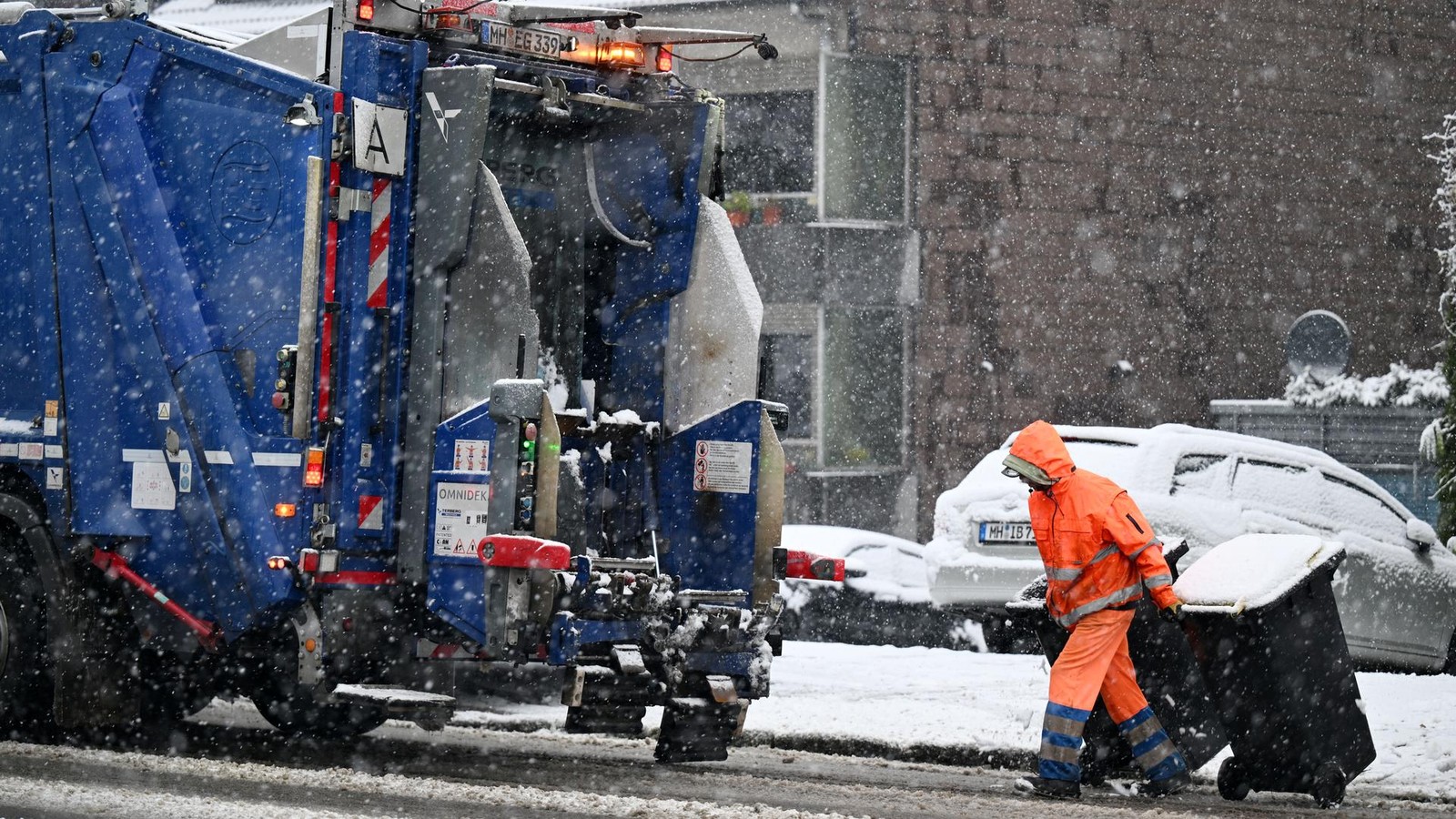 Ver-nderte-Termine-Wann-die-M-llabfuhr-rund-um-Weihnachten-und-Neujahr-kommt