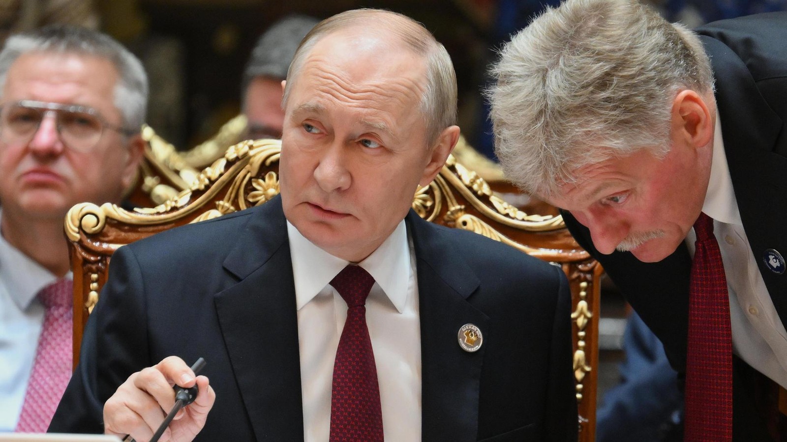 Neue-Schulb-cher-neue-Grenzen-Das-stille-Signal-von-Putin