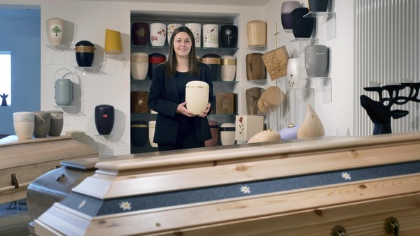 Der Tod bereichert ihr Leben: Braunschweigerin liebt ihren Job als Bestatterin