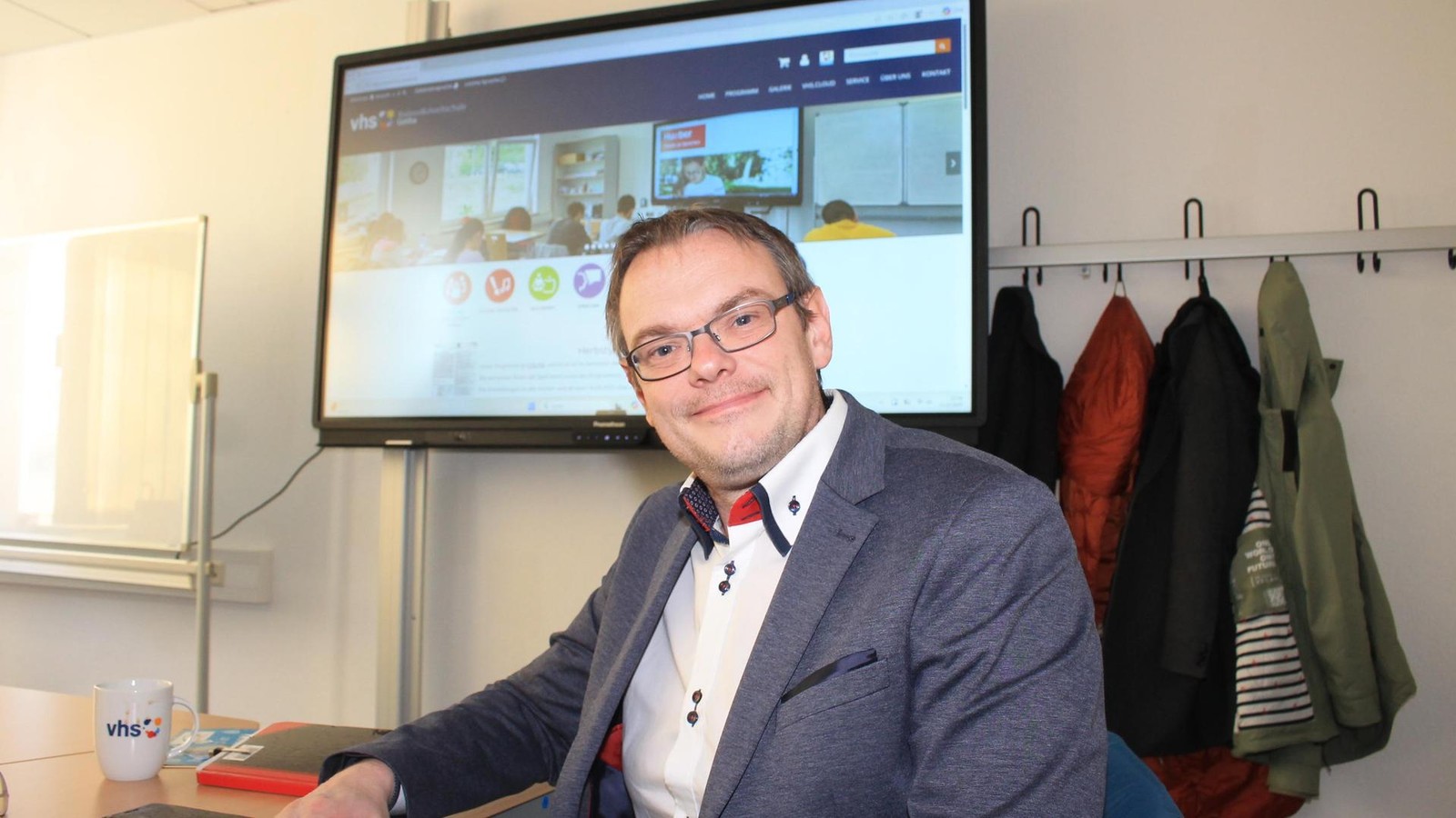 Frischer-Wind-f-r-die-Kreisvolkshochschule-Gotha