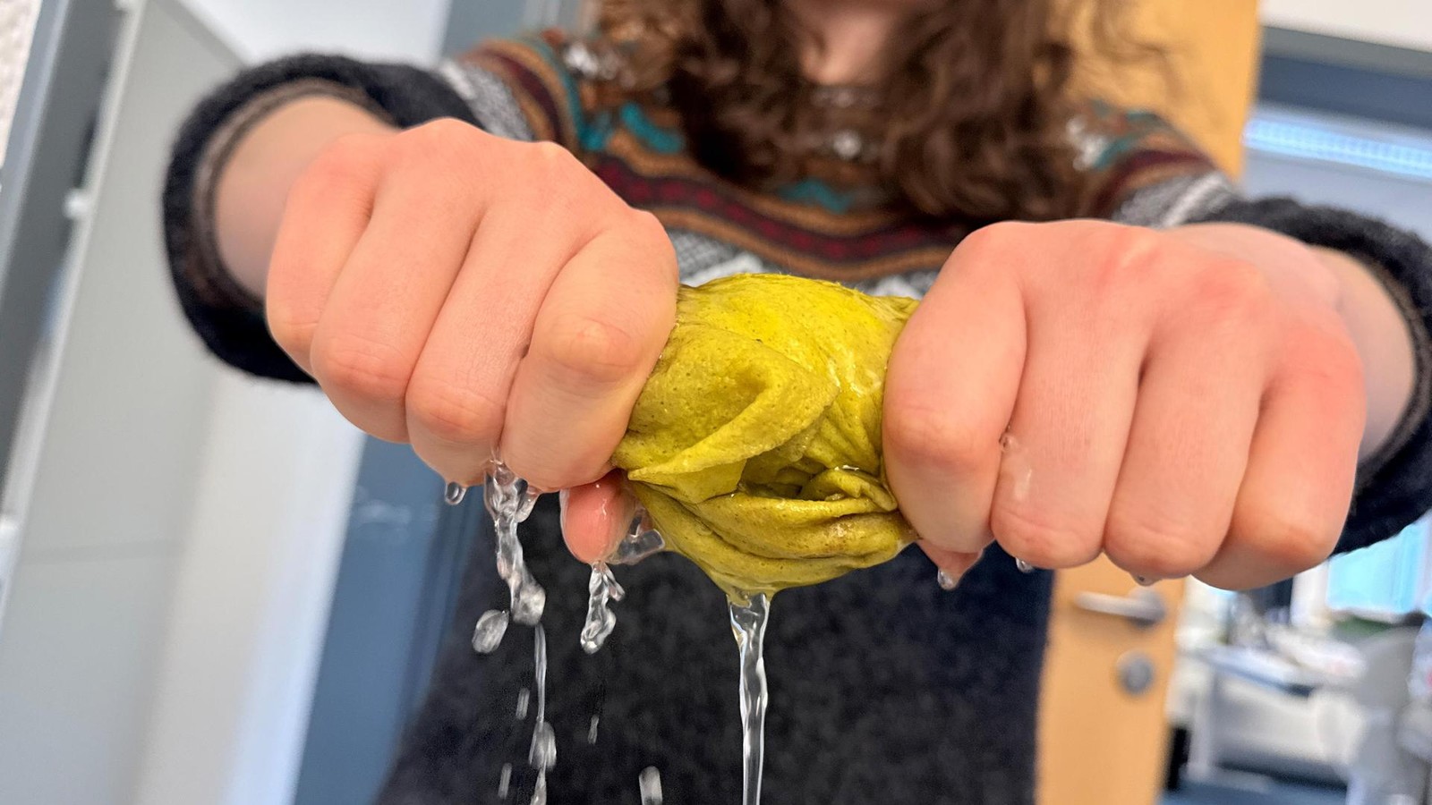 Geldnot-in-Jena-Das-Handtuch-wird-nun-st-rker-ausgewrungen