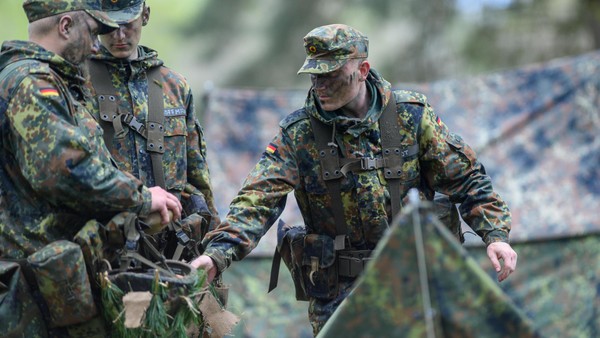 Wehrdienst: Neuer Fragebogen ist da – was genau die Bundeswehr wissen will