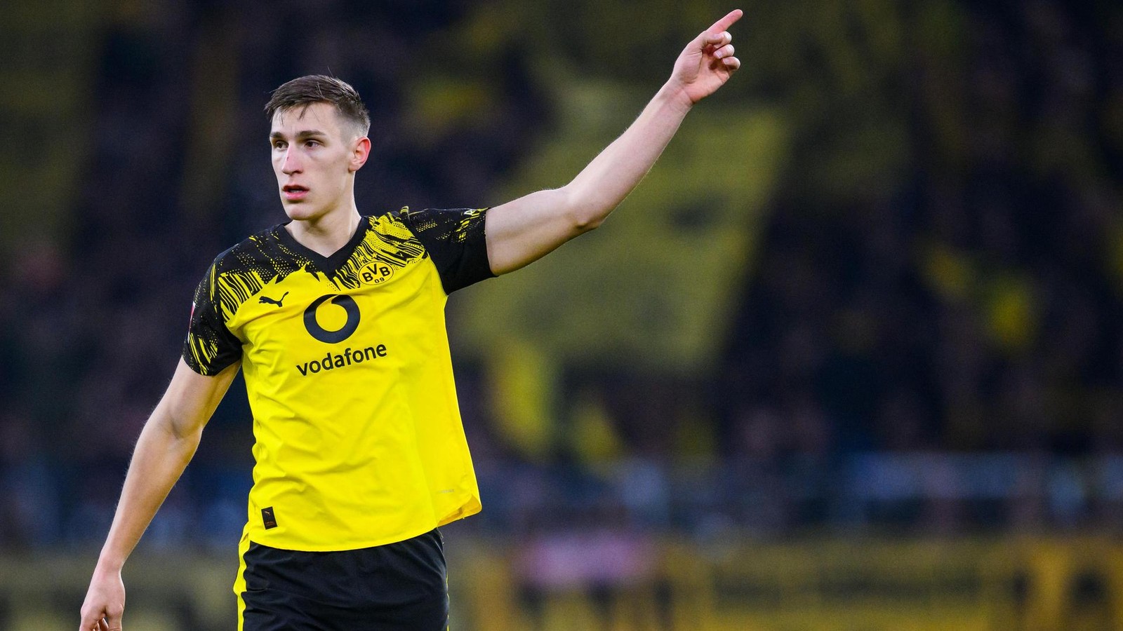 -Er-ist-nicht-bl-d-Schlotterbeck-l-sst-BVB-zappeln-das-sagt-ein-Ex-Kollege