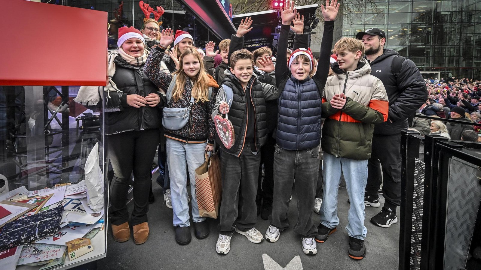 Weihnachtswunder-in-Essen-wer-war-dabei-Die-bersicht-aller-Spendenaktionen