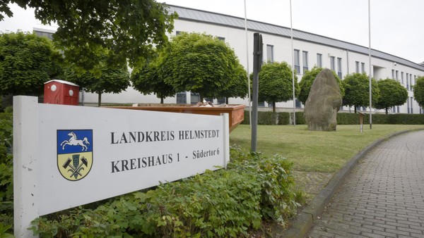 Es fehlen 65 Millionen Euro: Landkreis Helmstedt in Finanznot