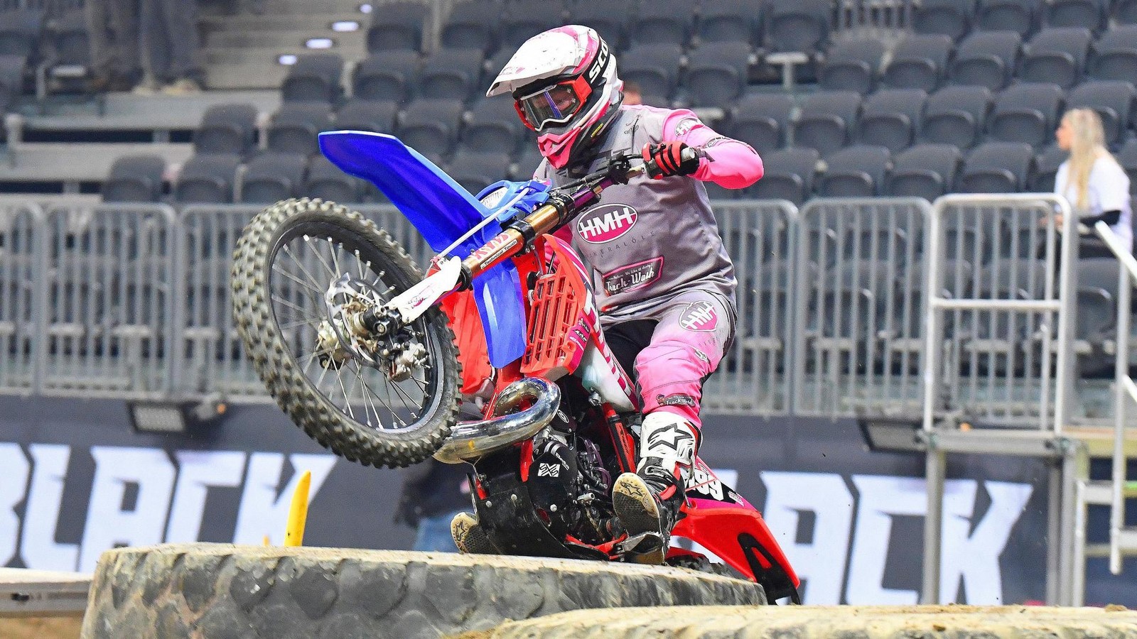 Handgelenkbruch-und-ein-undankbarer-dritter-Platz-Garnbacher-Endurofahrer-im-Stresstest