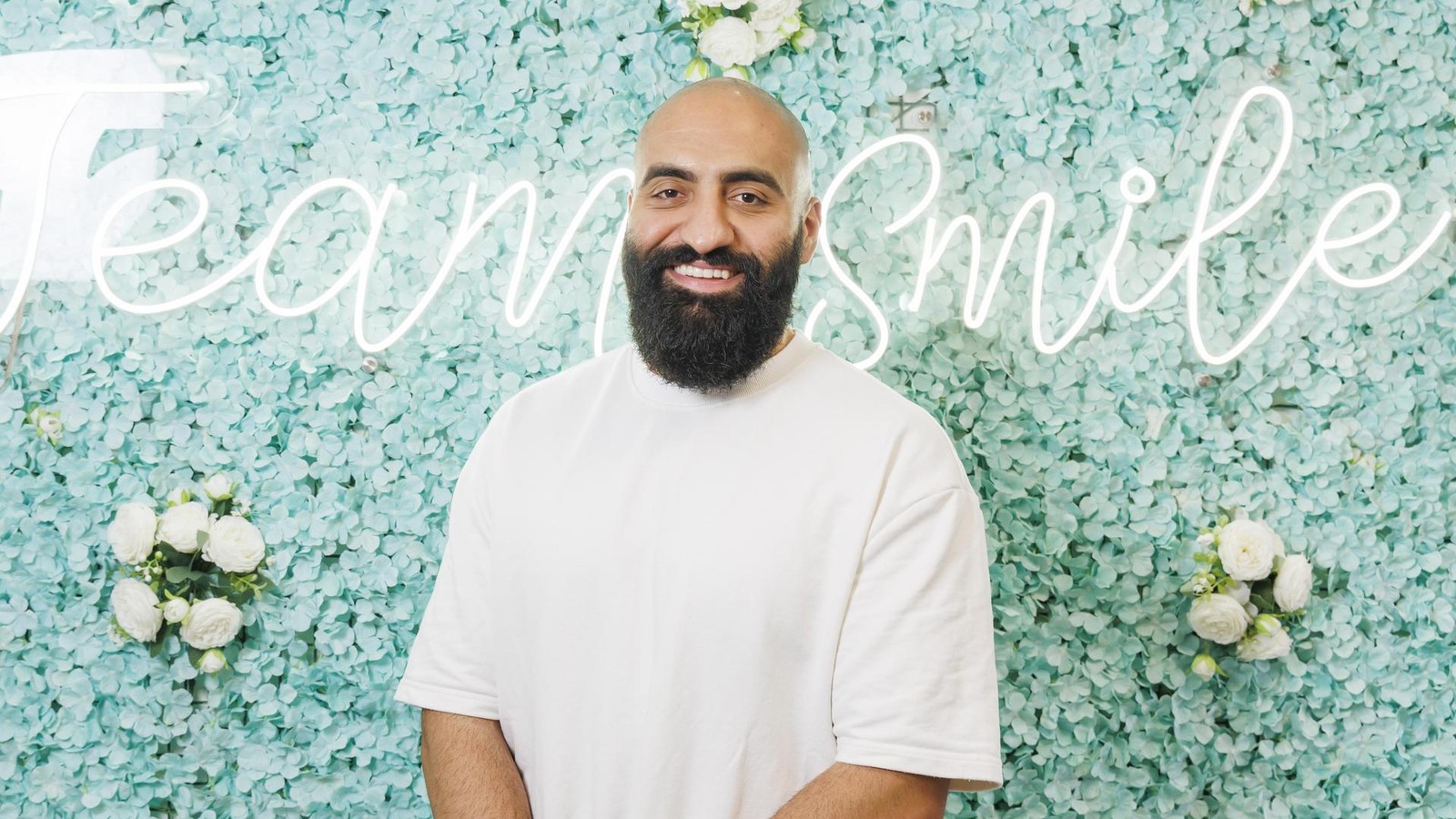 Instagram-Star-Rashid-Hamid-l-dt-zum-Weihnachtsmarkt-ein-2000-G-ste-erwartet