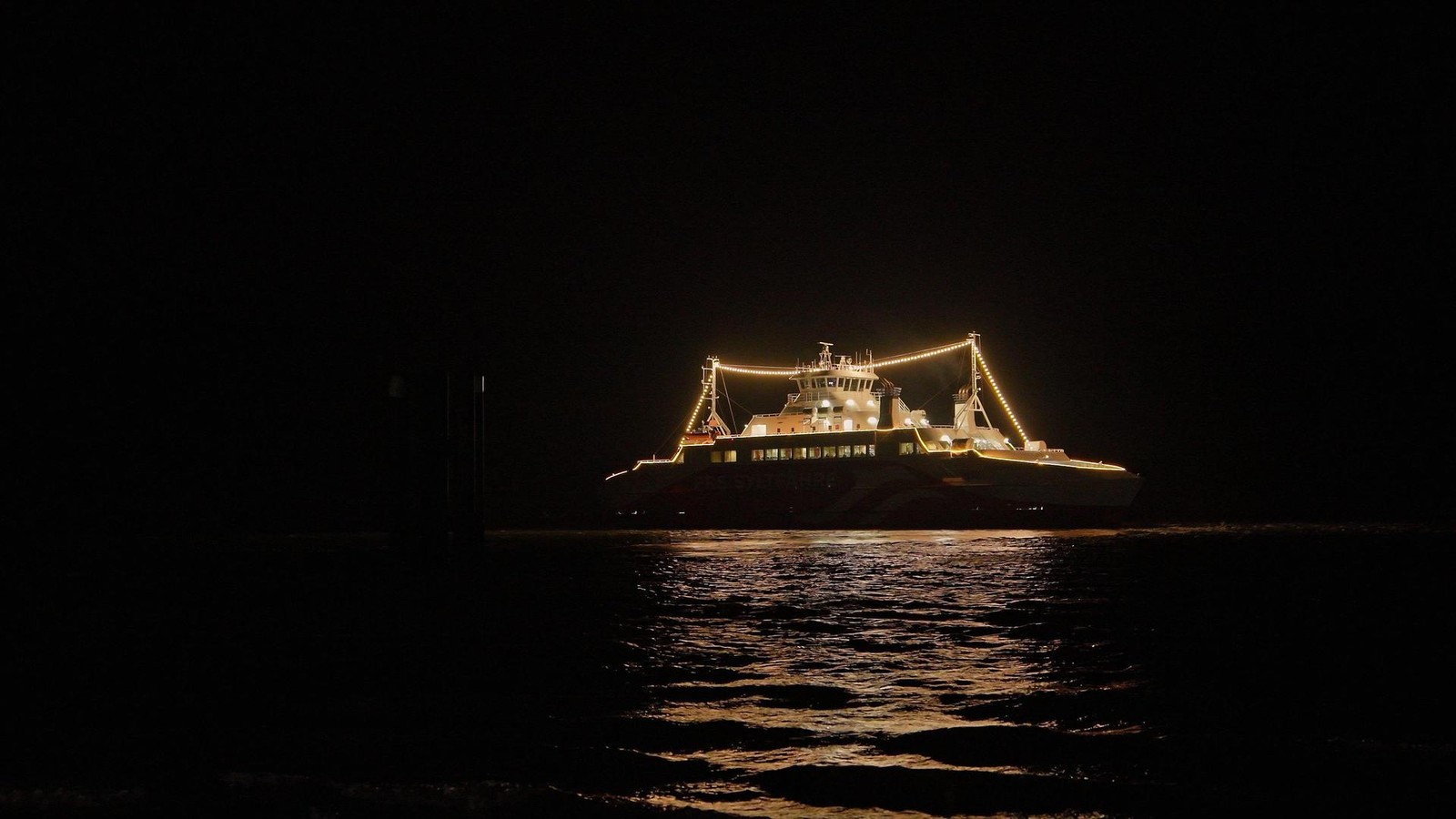 Sylt-Insel-erwartet-Feiertagsansturm-F-hren-weiten-Pendelverkehr-aus