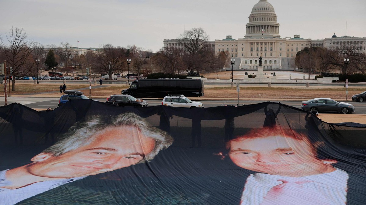 Large Banner Picturing Donald Trump And Jeffrey Epstein Unfurled Near U.S. Capitol