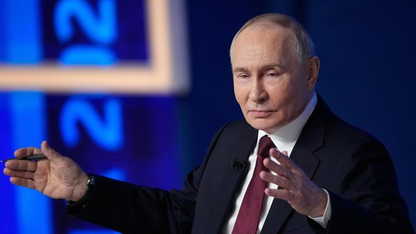 EVP-Chef Weber: Putin muss für Schaden in der Ukraine geradestehen