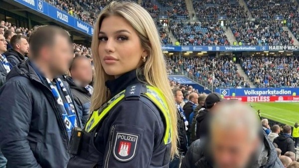 Warum die Polizei Hamburg vor dieser hübschen Fake-Beamtin warnt