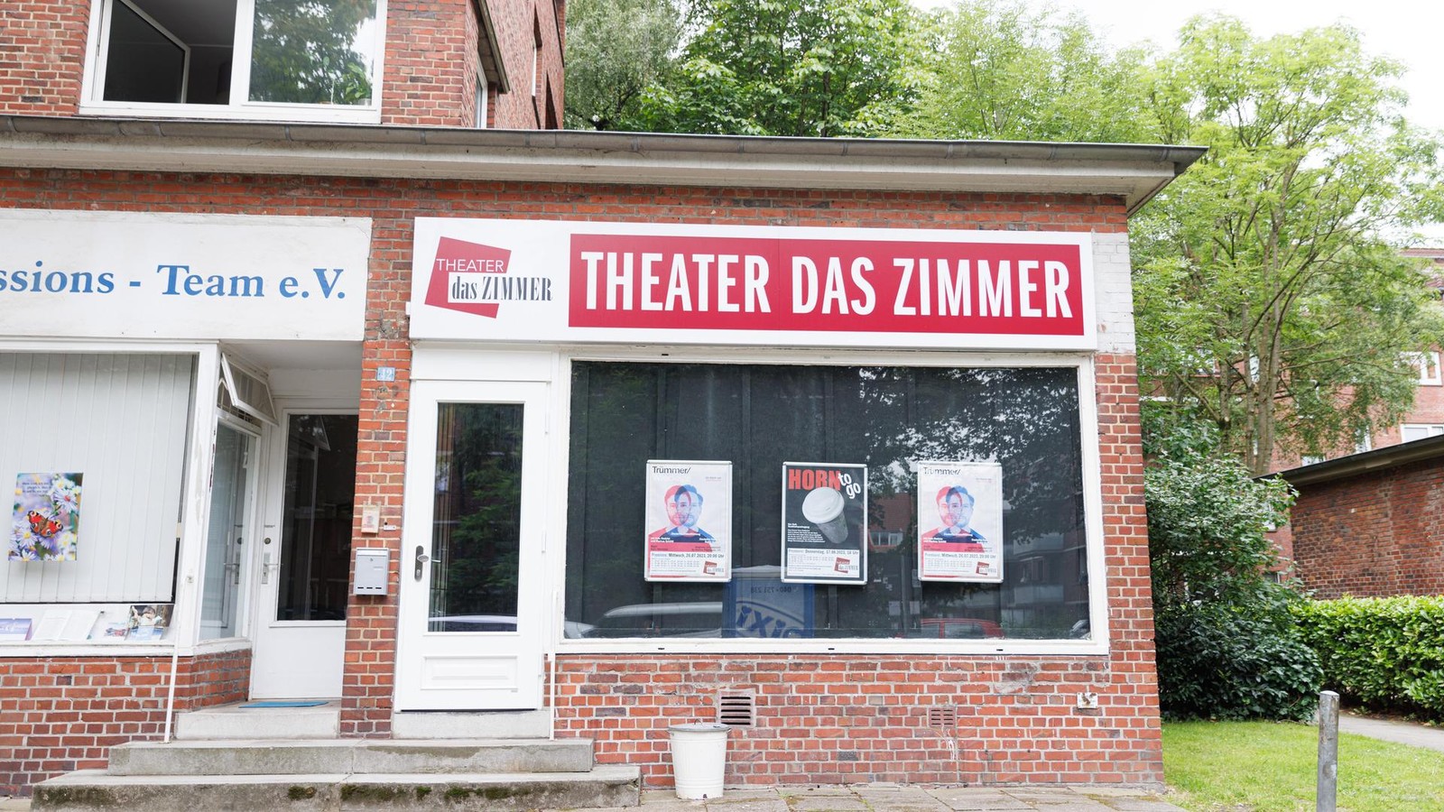 Schock-f-r-Hamburger-Theater-Feuer-vernichtet-wertvolle-B-hnenbilder