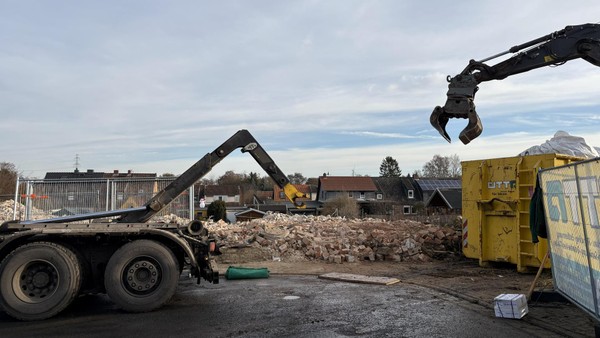 Nach vielen Diskussionen: Kirche St. Barbara in Büddenstedt endgültig abgerissen