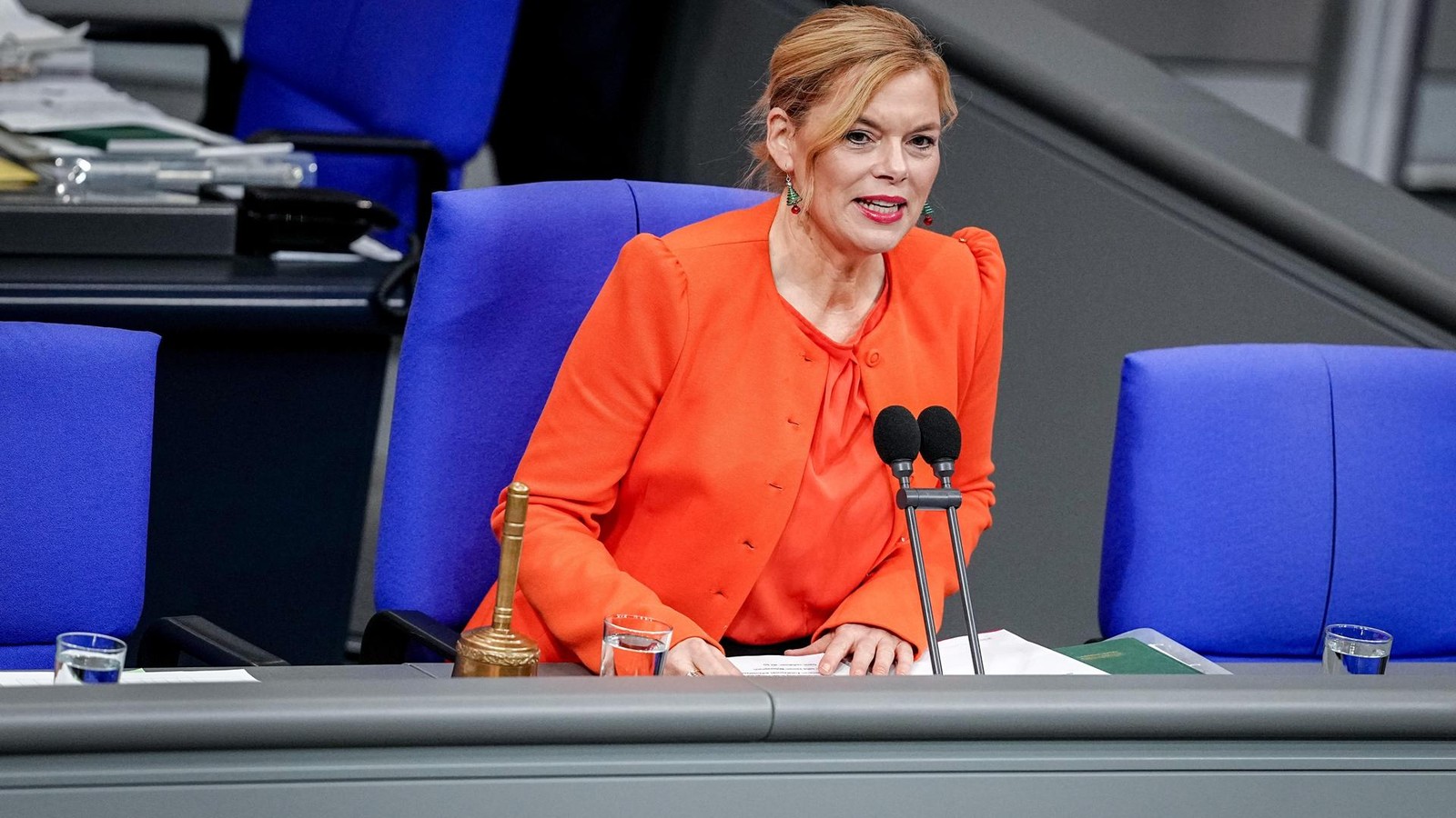 Giovanni-Zarrella-r-hrt-Julia-Kl-ckner-und-Doro-B-r-Blieb-kein-Auge-trocken-