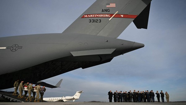 US-Militär beginnt Vergeltungsschlag in Syrien gegen IS