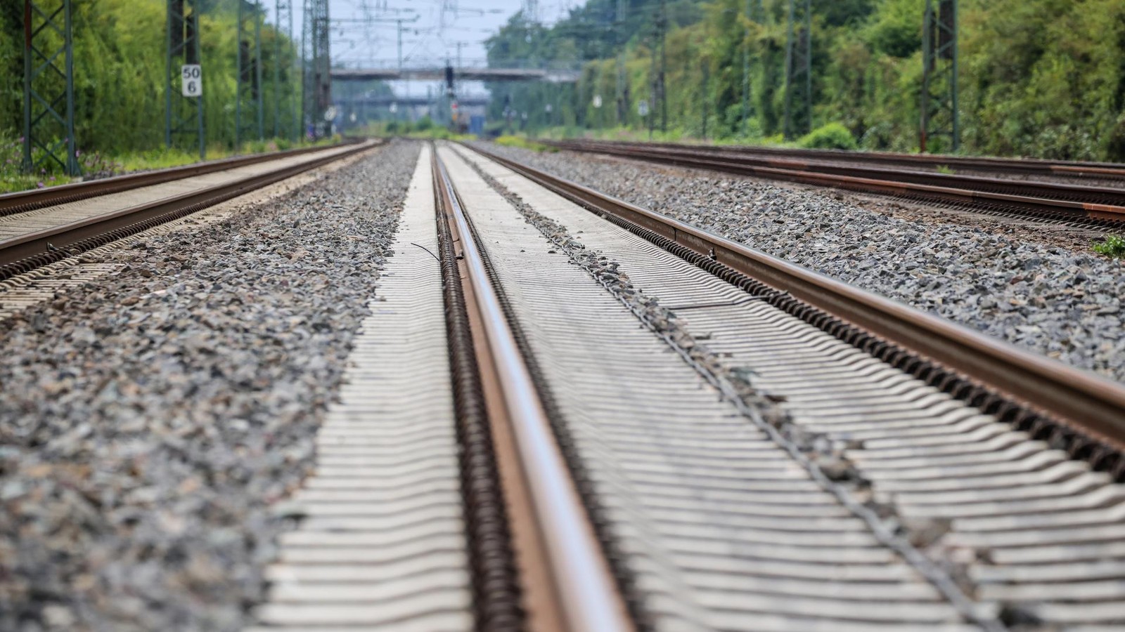 Gefahrgutaustritt-Kompletter-Bahnverkehr-um-Emmerich-gestoppt