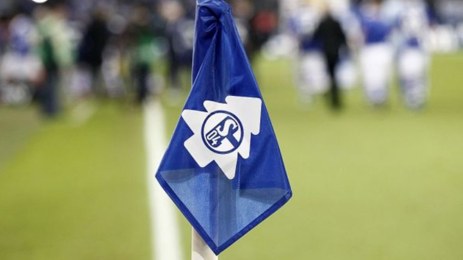 Bereits-zum-zehnten-Mal-Schalkes-Supportersclub-mit-besonderer-Advents-Action