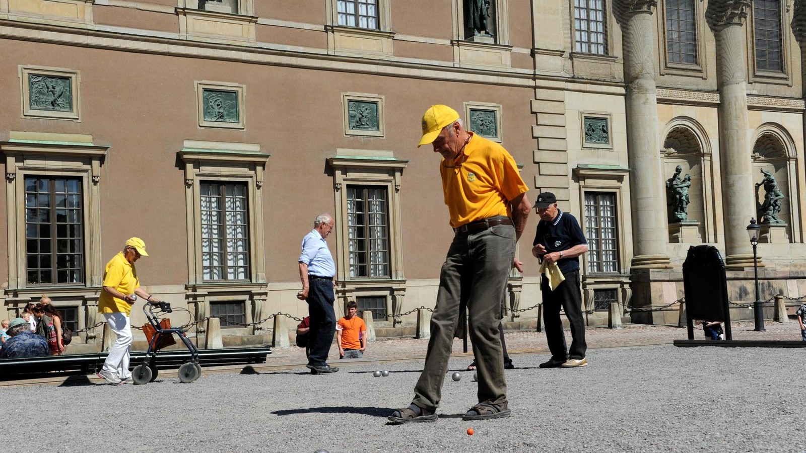 Rente-Vor-allem-l-nger-arbeiten-Das-k-nnen-wir-von-unseren-Nachbarn-lernen