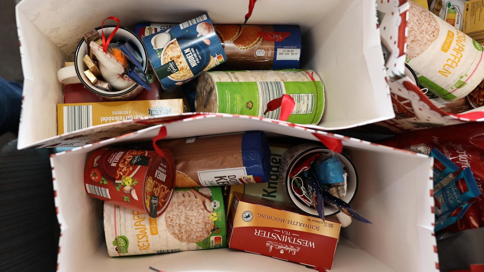 Weihnachtsaktion-der-Tafel-Velberter-weniger-spendabel-als-Heiligenhauser